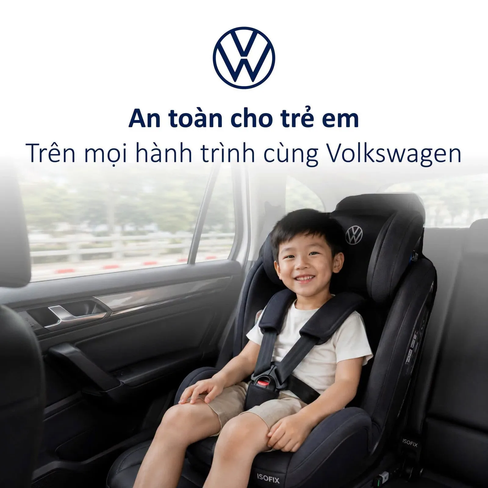 Hình minh họa bài viết: Tập cho trẻ ngồi ghế an toàn trên ô tô: Càng sớm càng tốt