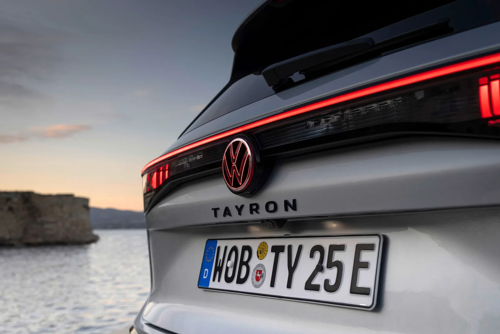 VW Nha Trang chính thức nhận booking The All-New Tiguan & Tayron - d4596e18-a817-40a6-8d61-5b8ec35fe26e