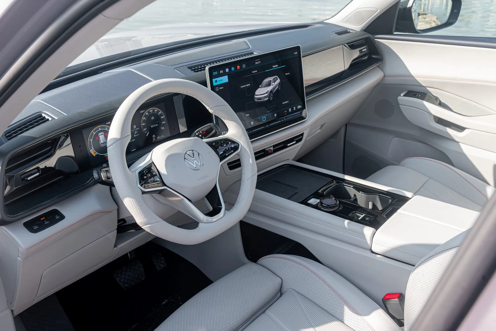 Hình minh họa: Vô lăng thể thao